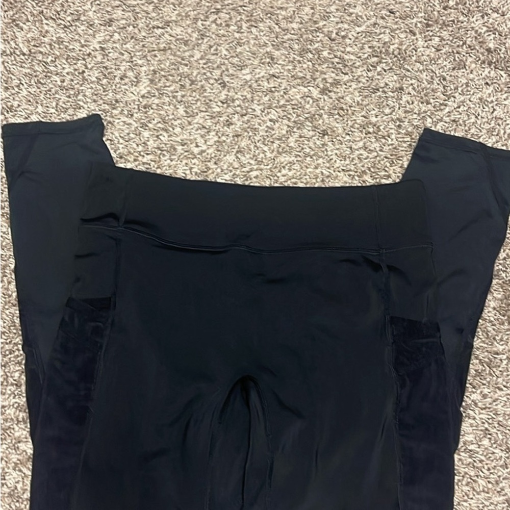 NWOT Fabletics Black Hw Women's Pants
